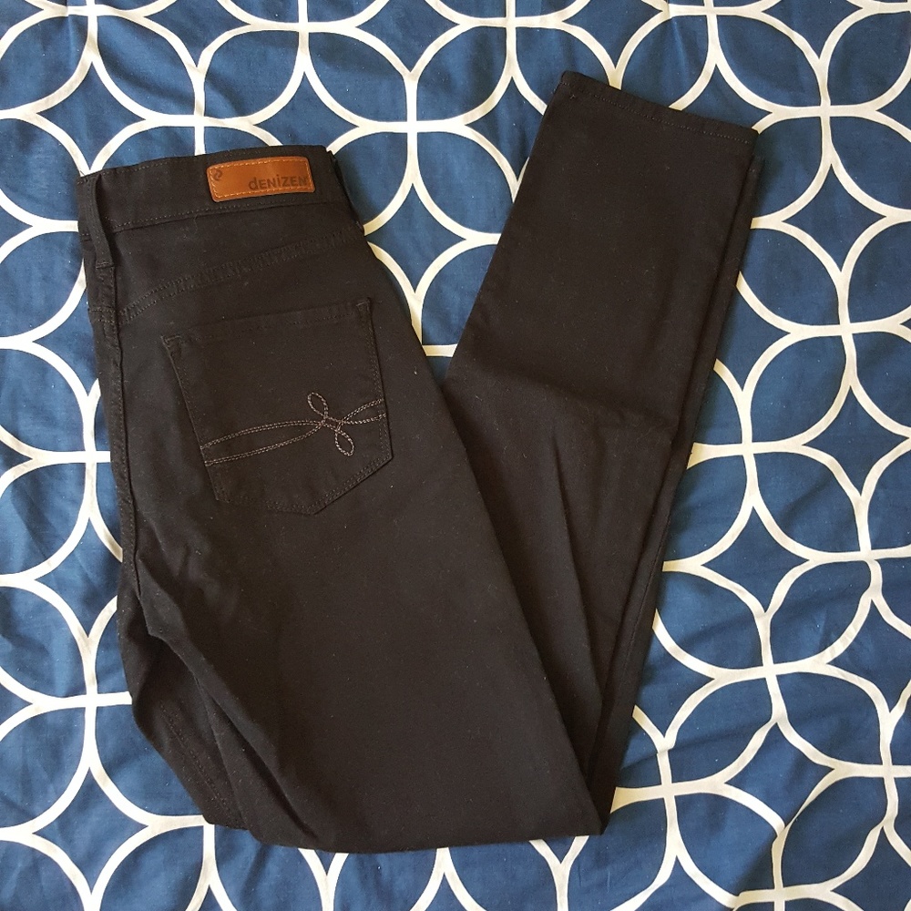 New Levi Denizen Black Skinny Jeans